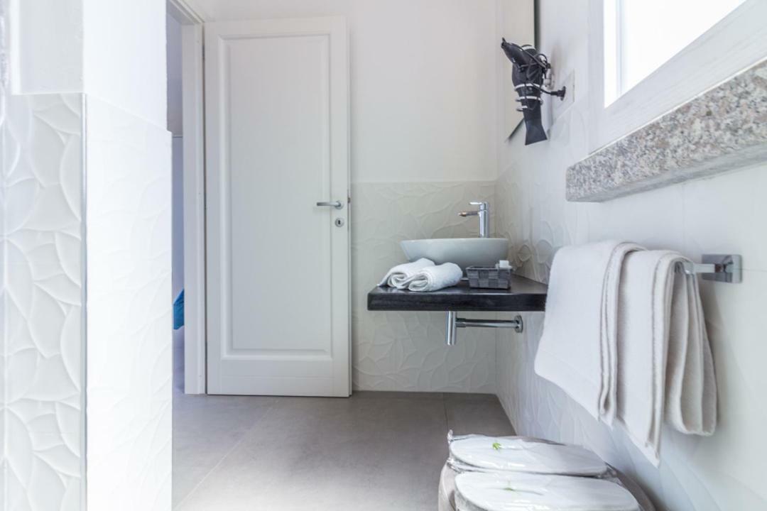 B&B Naracheddu Elite Santa Teresa Gallura Ngoại thất bức ảnh